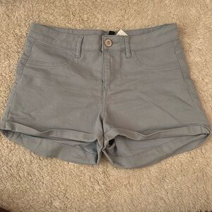 H&M clay colored jean shorts